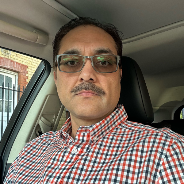 photo of Sadaqat Ahmed